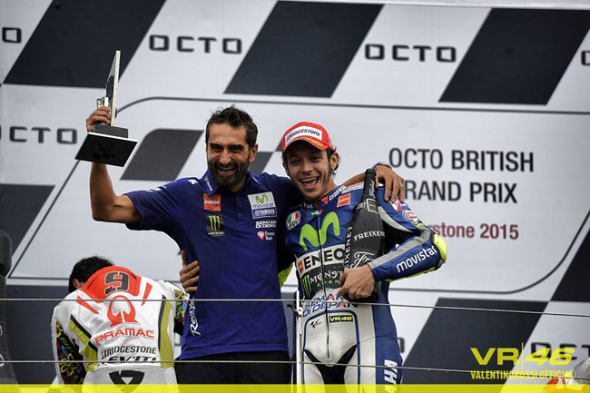 Foto: Facebook Oficial - Rossi 46