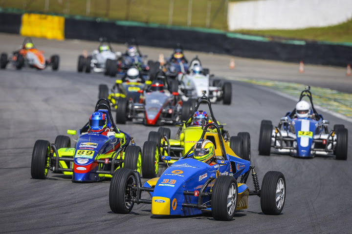 Fórmula 1600 em Interlagos - Foto: Rodrigo Ruiz