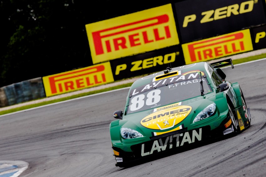 Felipe Fraga em seu belo Peugeot #88 da Cimed Racing. - Foto: Rafael Gagliano/ Fotos Públicas