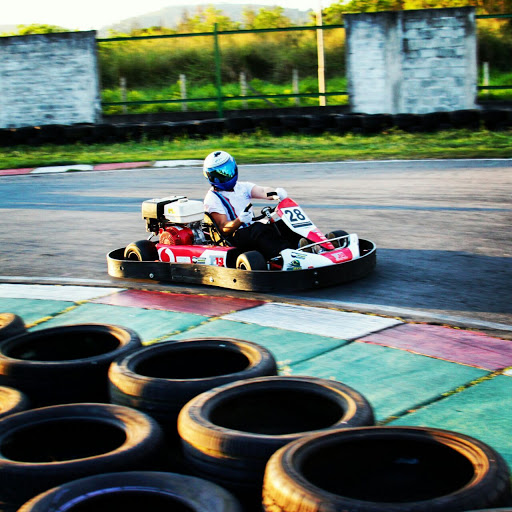 Equipe do Tortuga Racing na pista. - Foto: Tiago Lima.