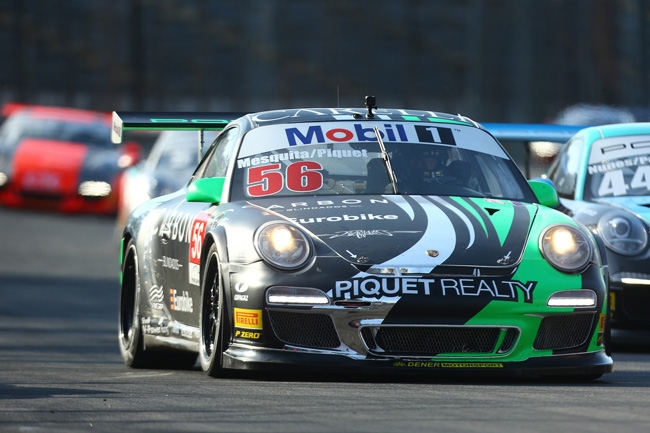 Mesquita/Cristiano Piquet dividiram o belo Porsche nesta tarde. - Foto: Lucas Bassani.