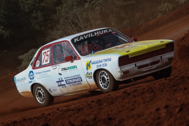 Primeiro Carro - Campeão 2014-2015 Fonte: Vinicius Kavilhuka