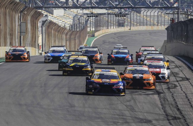 Muitas emoções estão previstas para o próximo final de semana em Interlagos. - Luciano Santos.