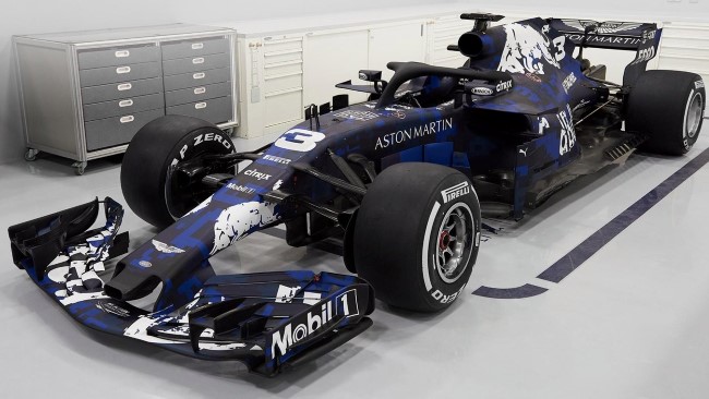 Carro Aston Martin Red Bull Racing - RB14 - 2018. Foto: Site Oficial redbullracing.redbull.com