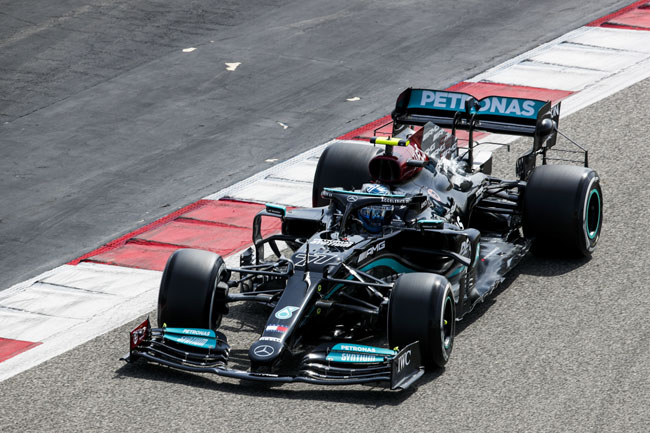 Foto: F1 Press Pirelli - Bottas no 2º dia de testes pré-temporada 2021