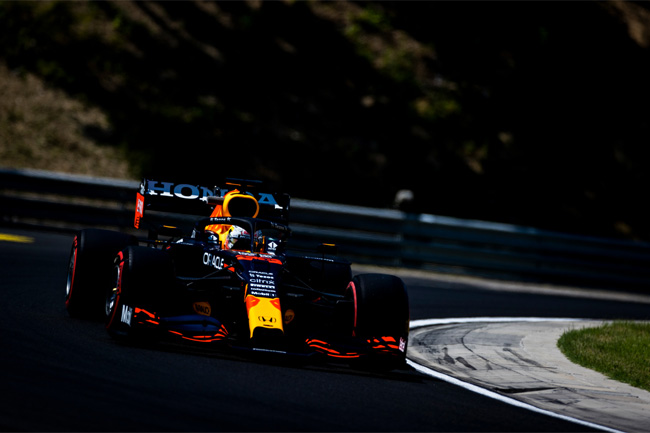 Max Verstappen liderou o TL1 em Hungaroring - Fórmula 1 2021 - Foto: Twitter Red Bull Racing