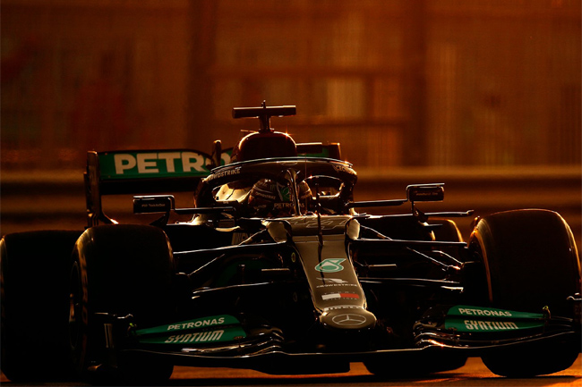 Lewis Hamilton foi o mais rápido no TL2 do GP de Abu Dhabi 2021 - Fórmula 1 | Foto: Mercedes AMG F1 Twitter